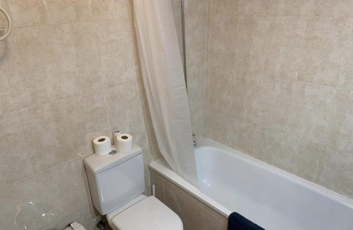 Spacious Merced Apartament *